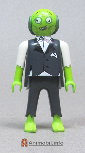 Boys Series 22 One Zombie Waiter
