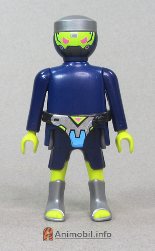 Boys Series 30 Four Alien Warrior
