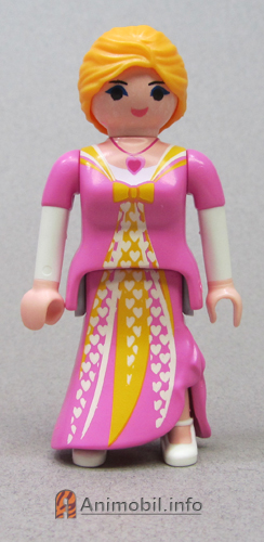 Girls Series Eleven 2 Queen