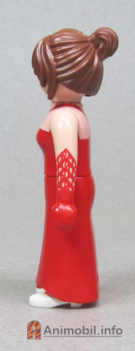 Girls Series 20 Three Party Goer