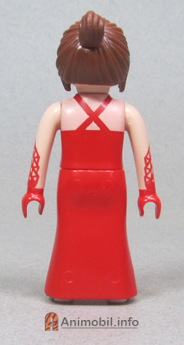 Girls Series 20 Three Party Goer