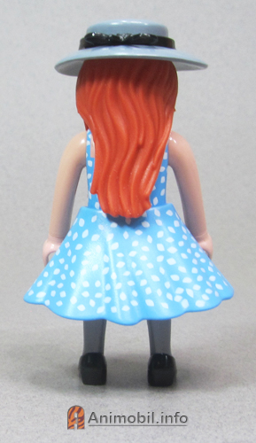 Girls Series 20 Five Shopper