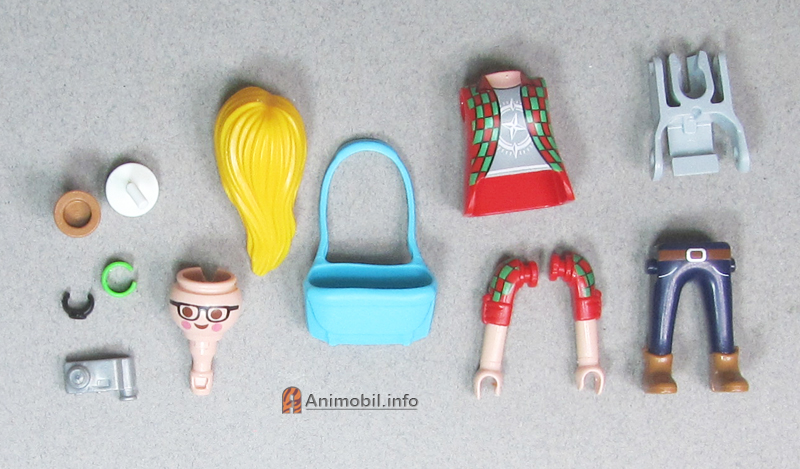 Girls Series 21 Four Tourist