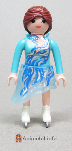 Girls Series 22 Eleven Ice Skater