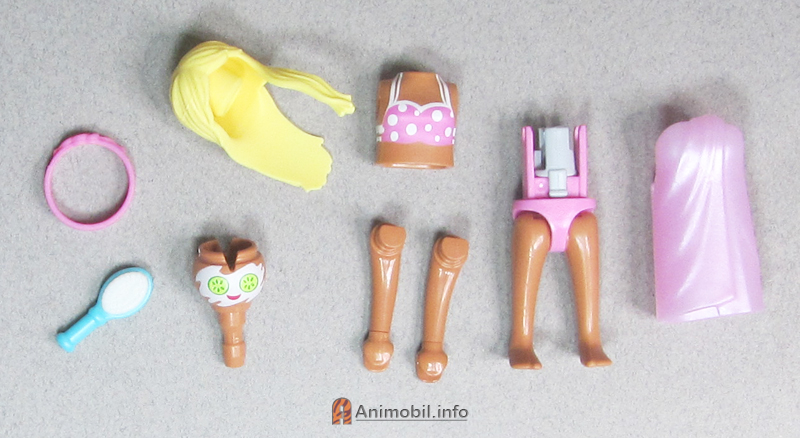 Girls Series 22 Seven Spa Visitor