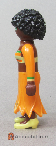 Girls Series 23 Five Maracas Player
