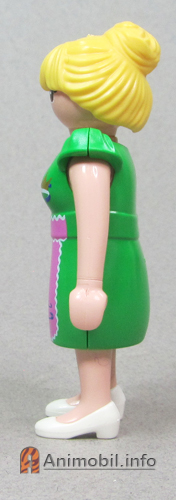 Girls Series 24 Eight Seamstress