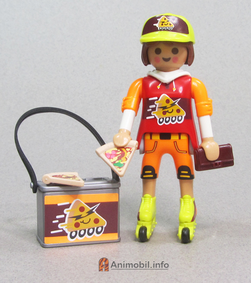 Girls Series 25 Ten Pizza Delivery Skater