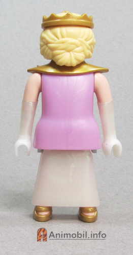 Girls Series 25 Eleven Queen