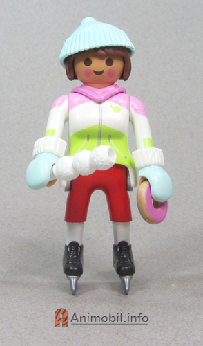 Girls Series 28 Ten Ice Skater