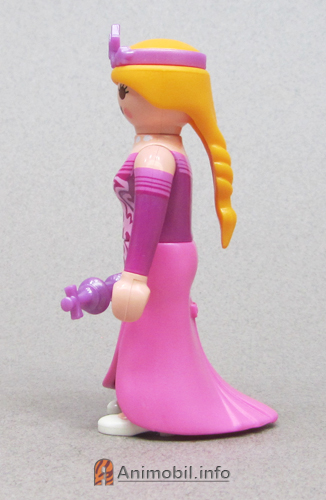 Girl Series Six 4 Pink Queen
