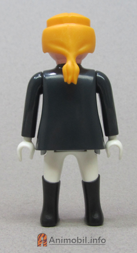 Girls Series Seven 4 Equestrienne