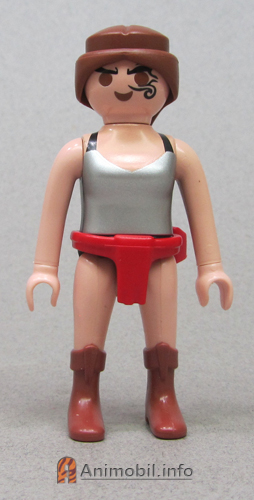 Girls Series Eight 12 Gladiatrix