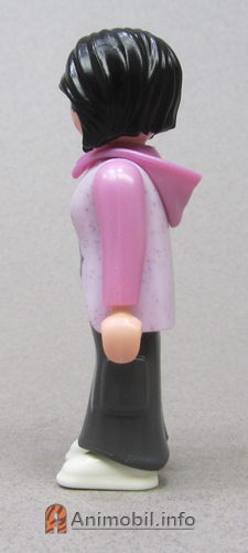 Girls Series Nine 11 Skateboarder