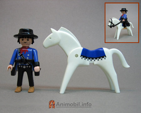 Horse Vers 1 Blue Blanket