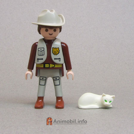 Cat Sleeping 2 White