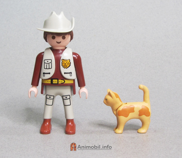 Cat Standing Orange Spotted