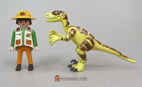 Deinonychus 10 Yellow