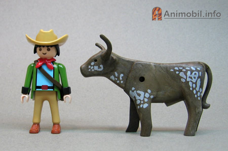 Bull Longhorn Spotted Dk Brown