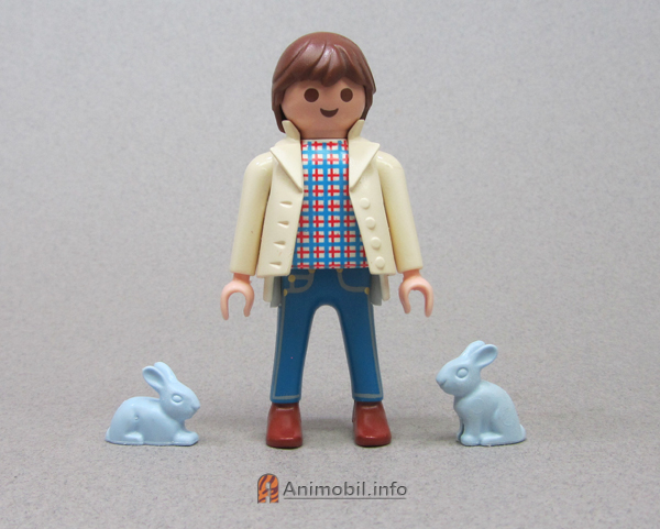 Rabbit Small Light Blue Group