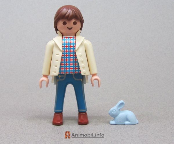 Rabbit Small Light Blue Group